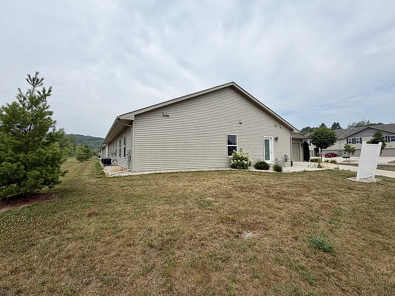 630 McKay Way — Photo 15