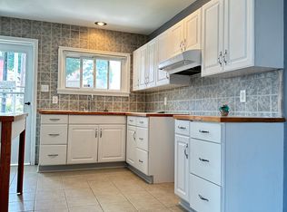 105 Middle St, Minersville, PA 17954