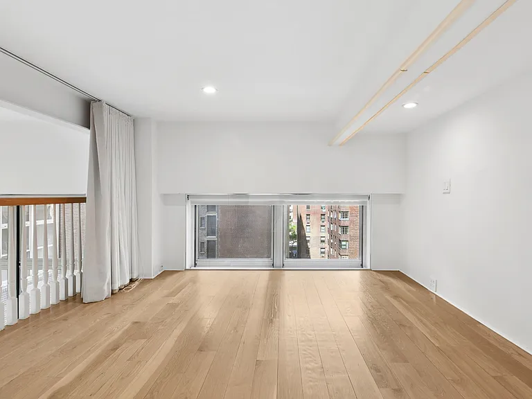 120 E 87th St #R8O — Photo 4
