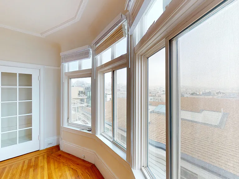 2945 Van Ness Ave #10 — Photo 2