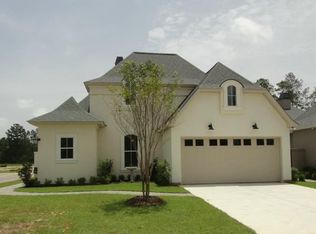 120 Gardenwalk Dr, Covington, LA 70433