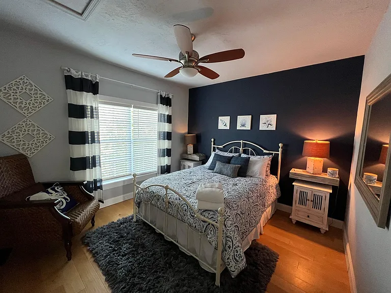 118 Balmoral Ct — Photo 24