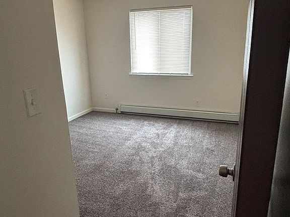 5th image of 20481 Fleming Ave Unit E-12