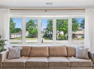 1023 S Wolf Rd #ID1032513P, Des Plaines, IL 60016