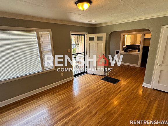 3rd image of 2061 Blakewood Pl