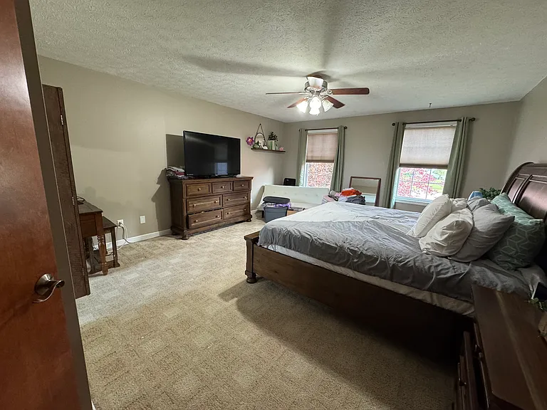4 Compass Point Ct — Photo 6