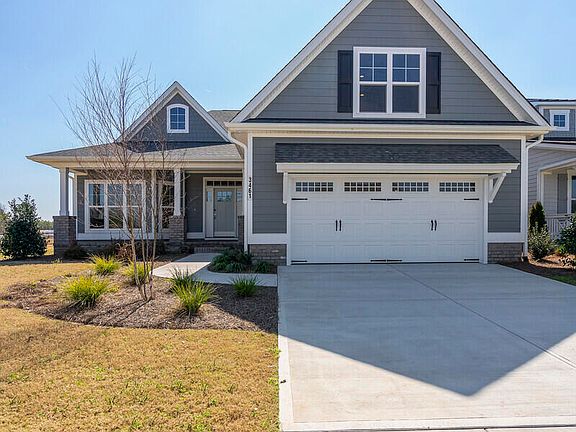 3rd image of 3461 Lake Club Circle
