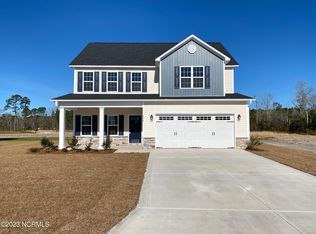 252 Crossroads Store Dr, Jacksonville, NC 28546