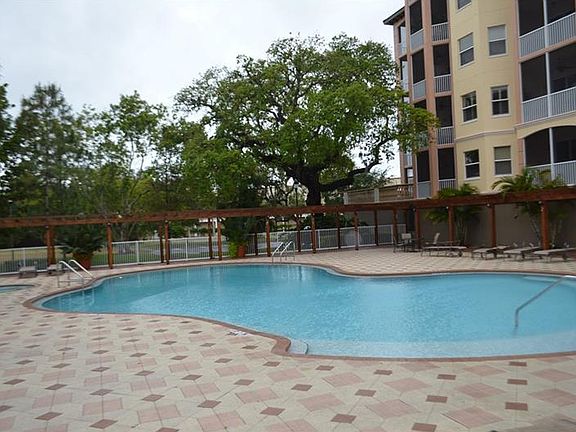 5th image of 1921 Monte Carlo Dr Unit 304