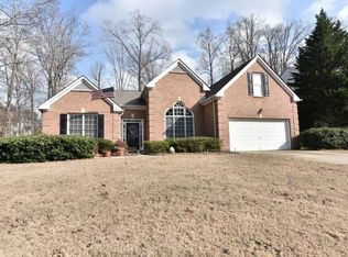 9725 Laguna Pl, Gainesville, GA