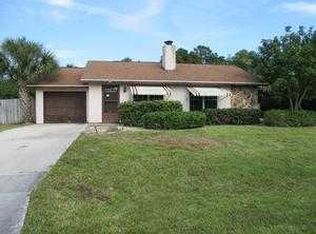 491 NW Avens St, Port Saint Lucie, FL 34983