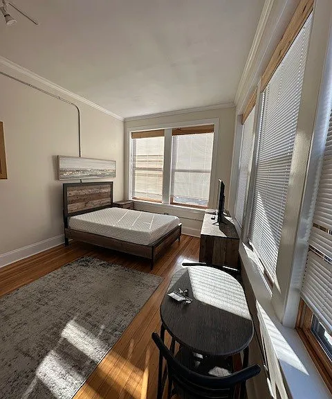 38 Green St #202 — Photo 2