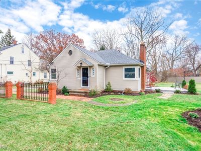 22247 Mastick Rd, Fairview Park, OH, 44126