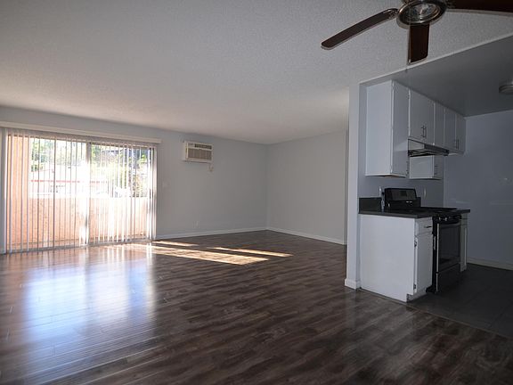 5th image of 3243 Portola Ave #14