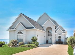 1900 Jo Tam Ln, Navarre, FL 32566