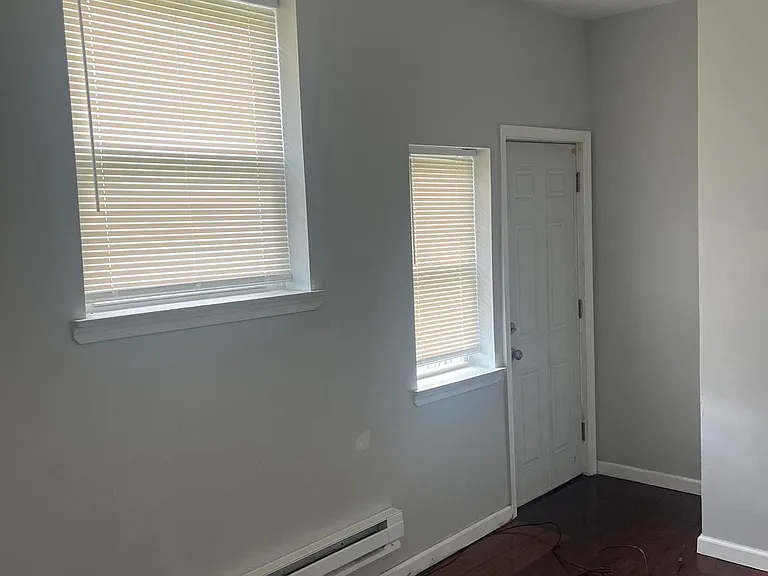 6124 N Broad St — Photo 14