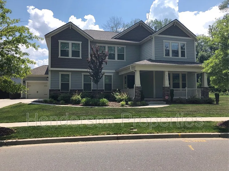 Vermillion — Photo 1