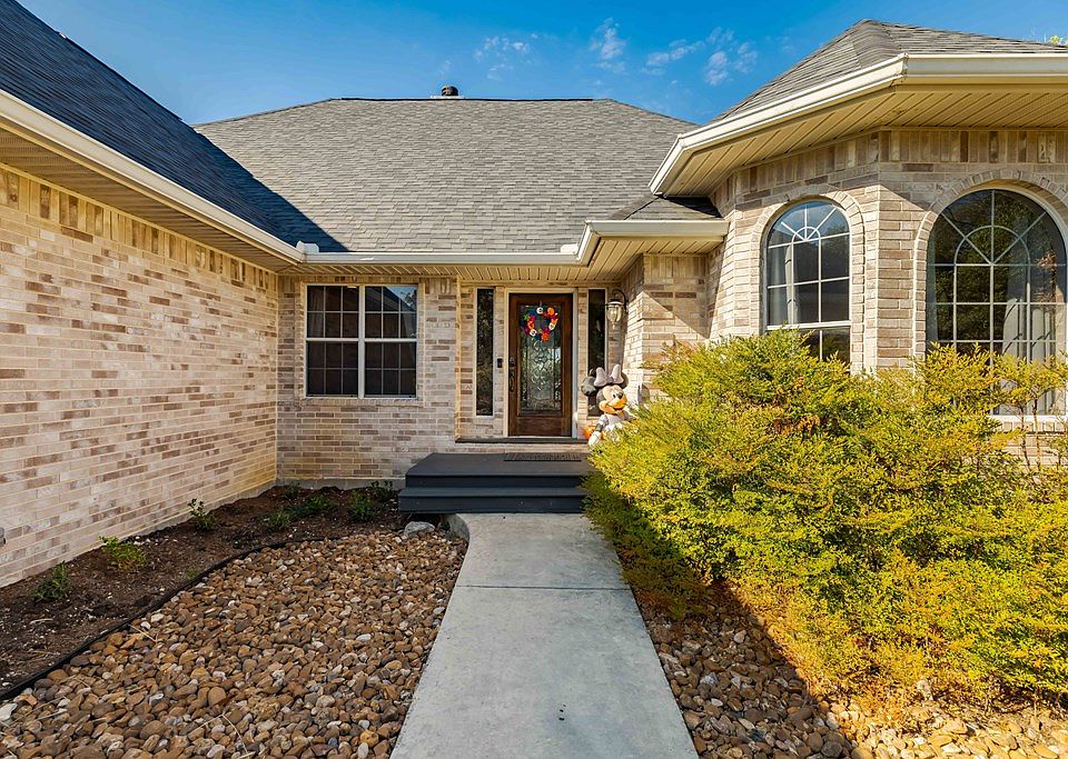 311 W Lane Dr, Kerrville, TX 78028 MLS 109993 Zillow