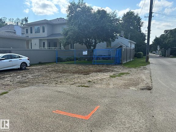 4th image of 9745 94th St NW