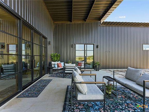 5th image of 6261 Solana Ranch Rd