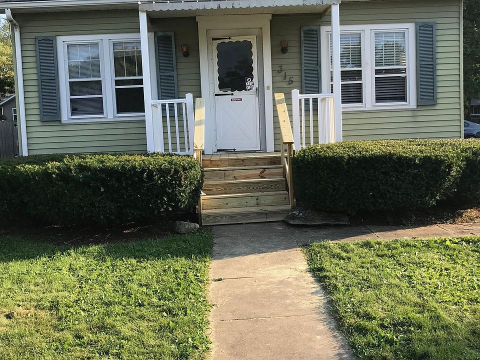 1st image of 315 W Oglesby St