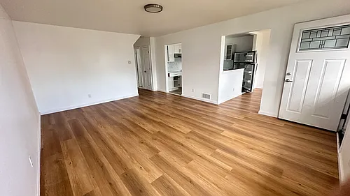 157 Stroud Ave #1 Photo 1