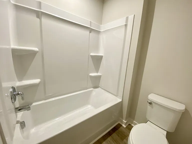 55 Lockwood Dr — Photo 20