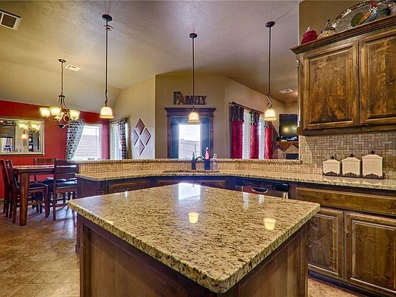 4th image of 4709 Granite Dr