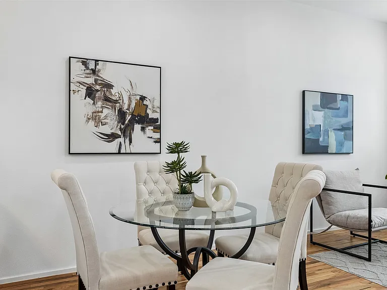 5647 Live Oak St #101 — Photo 8
