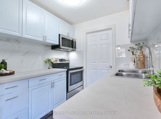 540 Mary St E #2, Whitby, ON L1N2R1