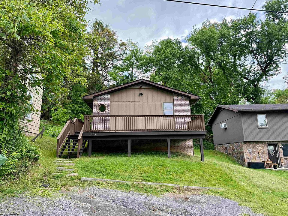 1st image of 604 Cayton St