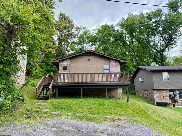 604 Cayton St, Morgantown, WV 26505