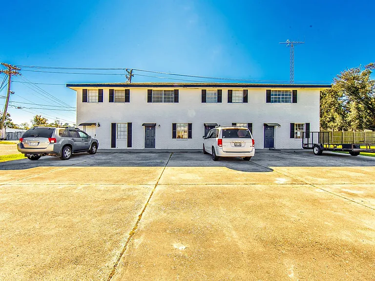 2121 Bayou Black Dr #2 — Photo 9