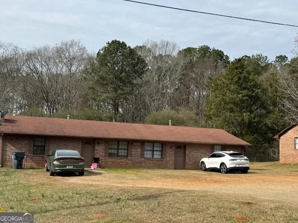 1051 Vineyard Rd, Griffin, GA 30223