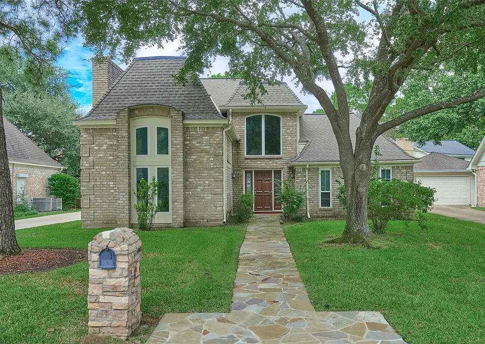 1st image of 8322 Burwood Park Dr