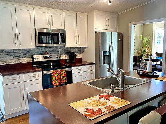 2nd image of 14112 Greenside Ct #660