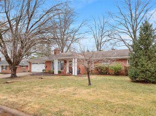 824 Edlin Dr, Saint Louis, MO