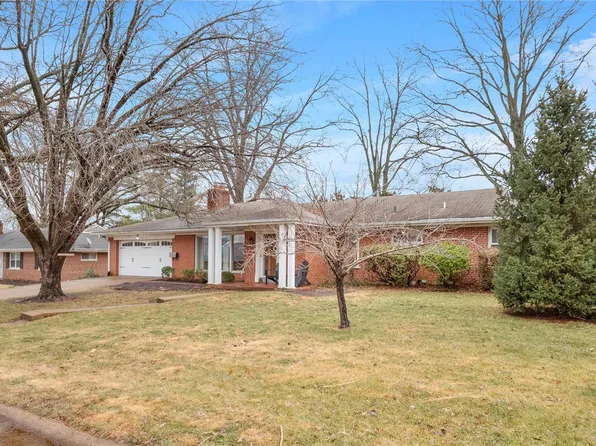824 Edlin Dr, Saint Louis, MO 63122