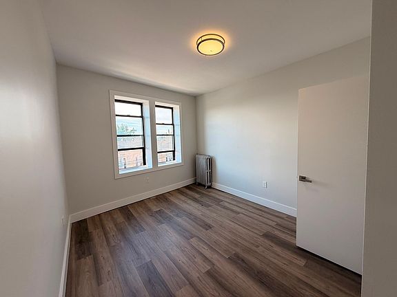 5th image of 156 Bergen Ave #45E