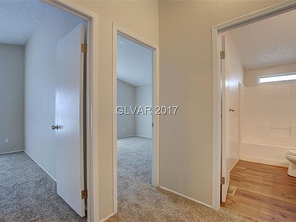 5th image of 2542 Toiyabe St