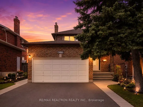 4379 Radisson Cres, Mississauga, ON L5M 4C4