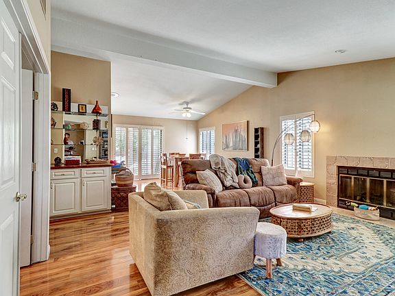 Living/Dining room vaulted ceilings and gas fireplace