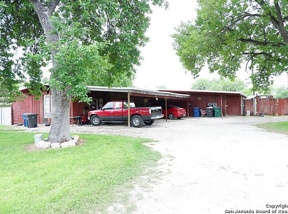 3rd image of 2066 La Manda Blvd