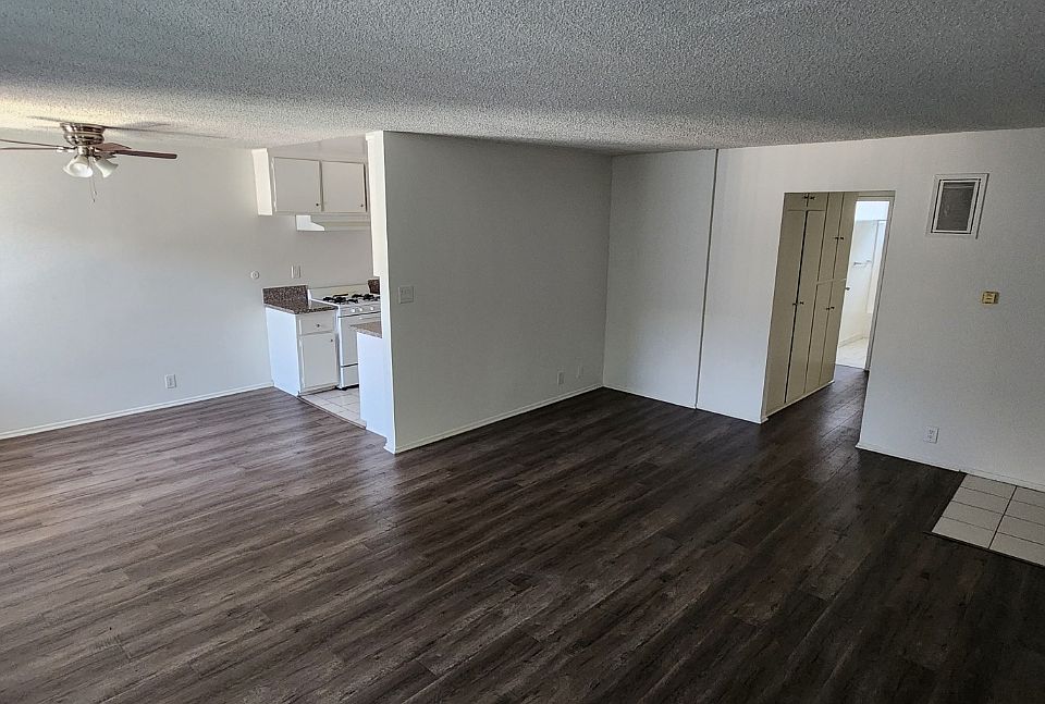 1st image of 5040 Tujunga Ave #24