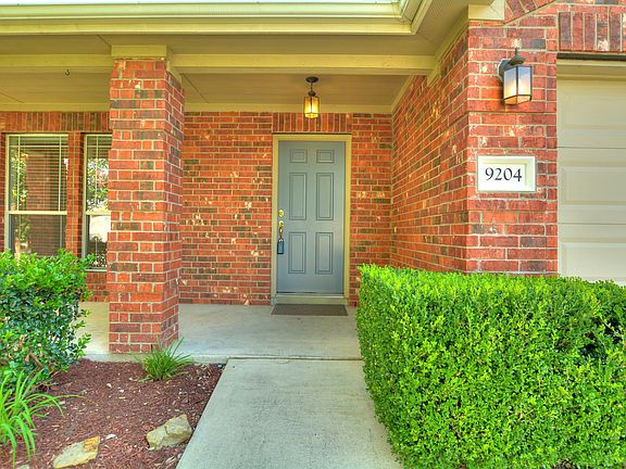 3rd image of 9204 Grant Forest Dr