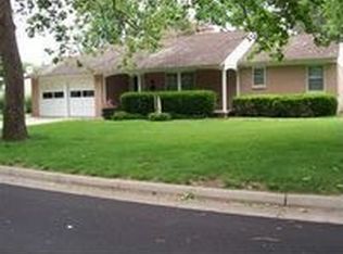 123 Downing Rd, Hutchinson, KS 67502