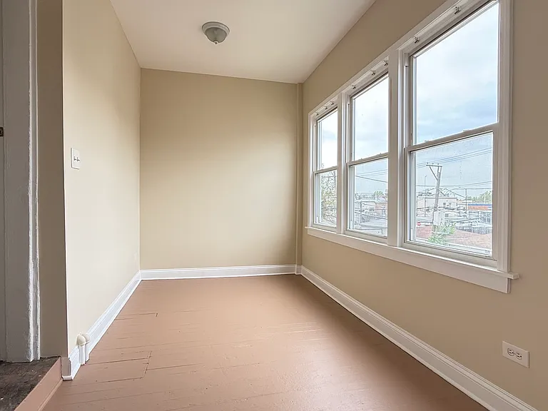 2022 N Lawler Ave #2 — Photo 13