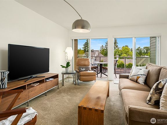 3rd image of 2501 Canterbury Lane E #319
