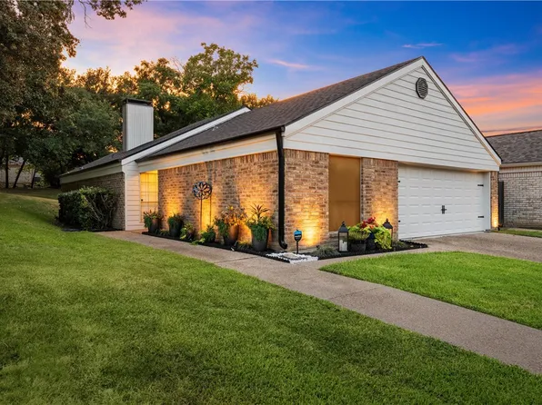 3229 Brannon Dr, Waco, TX 76710