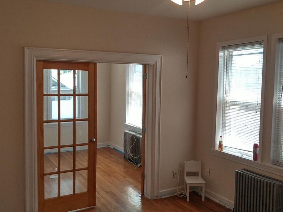 1st image of 79 Fort Pl